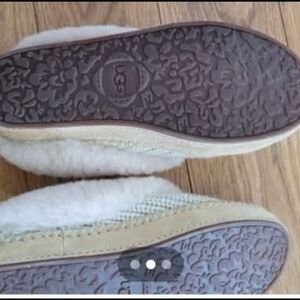 Uggs size 9